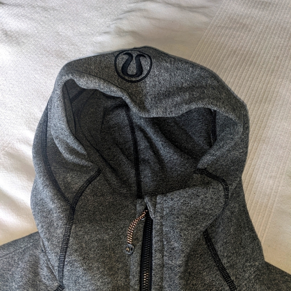 Lululemon Full Zip hoodie